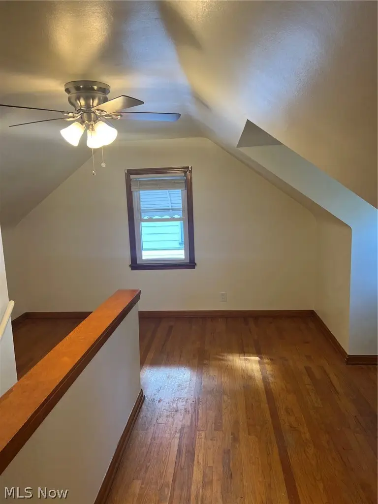 1609 Meadowbrook Avenue, Youngstown, OH 44514 - #2