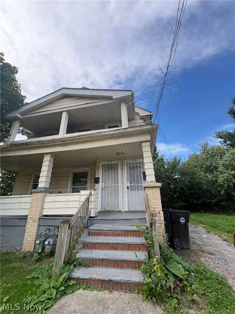 934 Alhambra Road, Cleveland, OH 44110 - #1