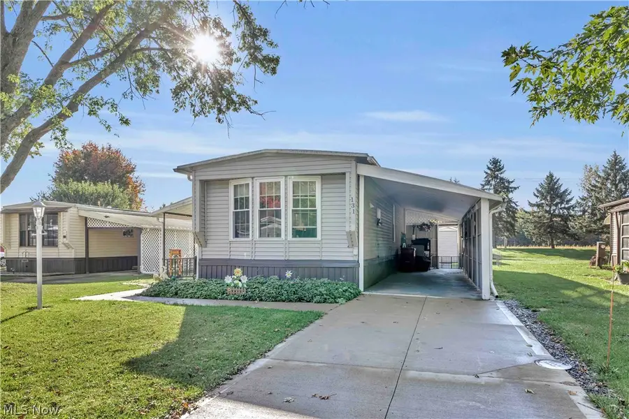 131 Hickory Circle, Elyria, OH 44035 - #2