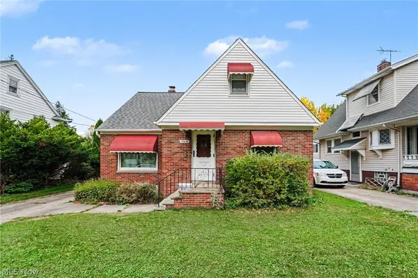 17829 Dillewood Road, Cleveland, OH 44119