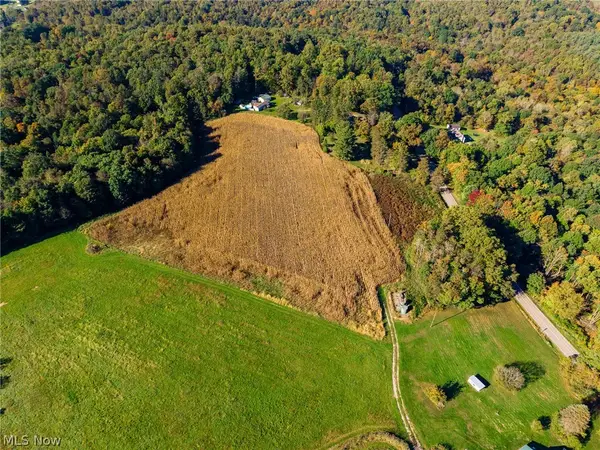 25994 County Road 10 Road, Fresno, OH 43824