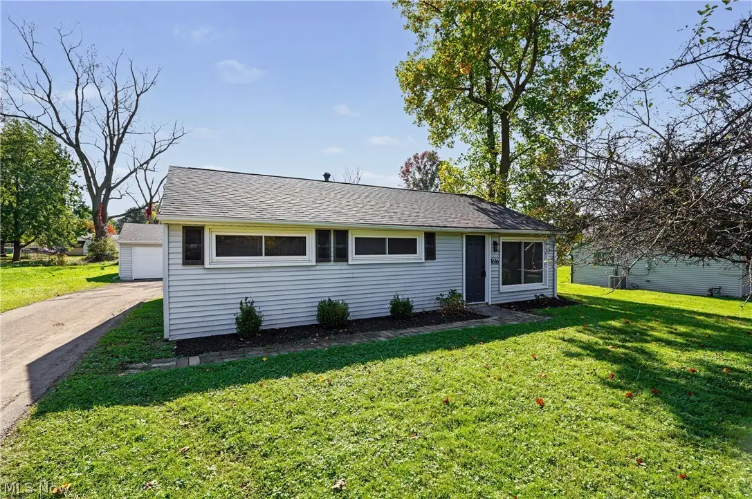 1616 Glenwood Drive, Twinsburg, OH 44087 - #1