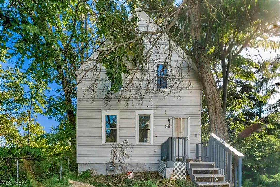 9610 Edmunds Avenue, Cleveland, OH 44106 - #1