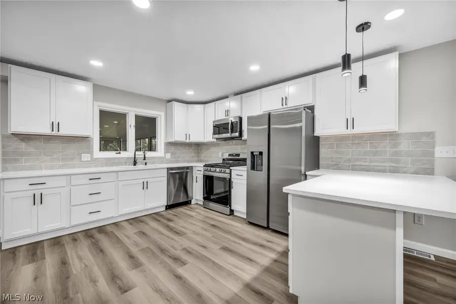 9497 Idlewood Drive, Brooklyn, OH 44144 - #3