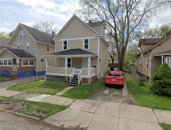 1062 Big Falls Avenue, Akron, OH 44310