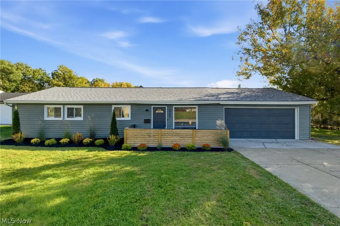 6285 Harrow Court, Bedford Heights, OH 44146 - #1
