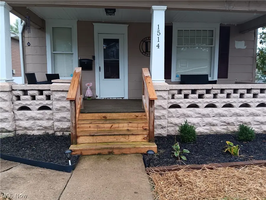 1514 Stewart Avenue, Cambridge, OH 43725 - #2