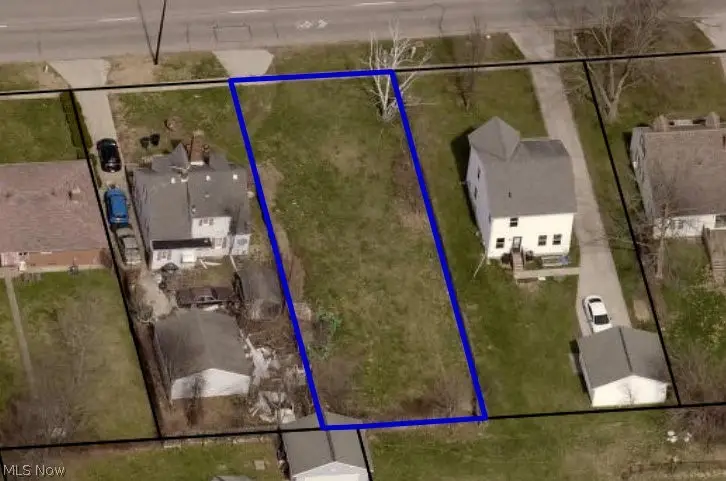 550 3rd Street, Elyria, OH 44035 - #1
