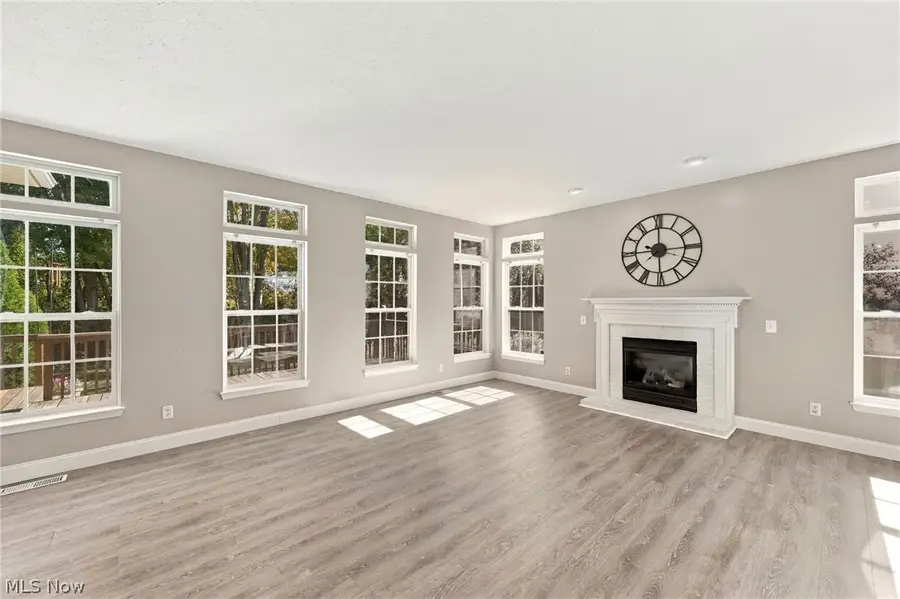 1460 Greenfield Lane, Painesville, OH 44077 - #3