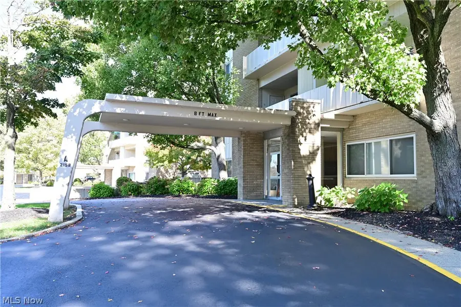 2159 Wooster Road #45, Rocky River, OH 44116 - #2