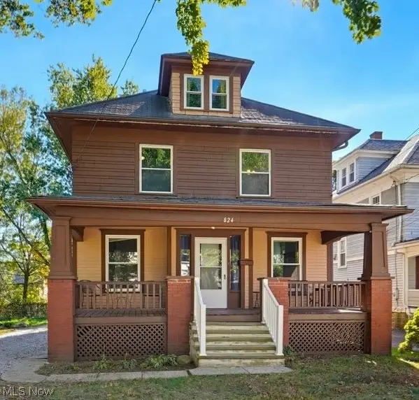 824 Elmore Avenue, Akron, OH 44302 - #1