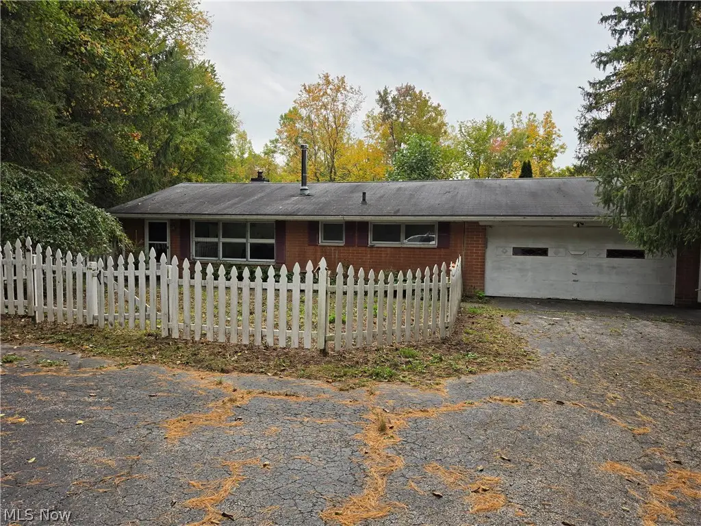 10057 Thwing Road, Chardon, OH 44024 - #1