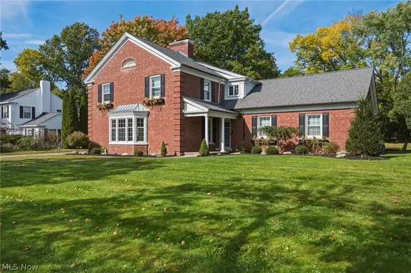 21351 Almar, Shaker Heights, OH 44122