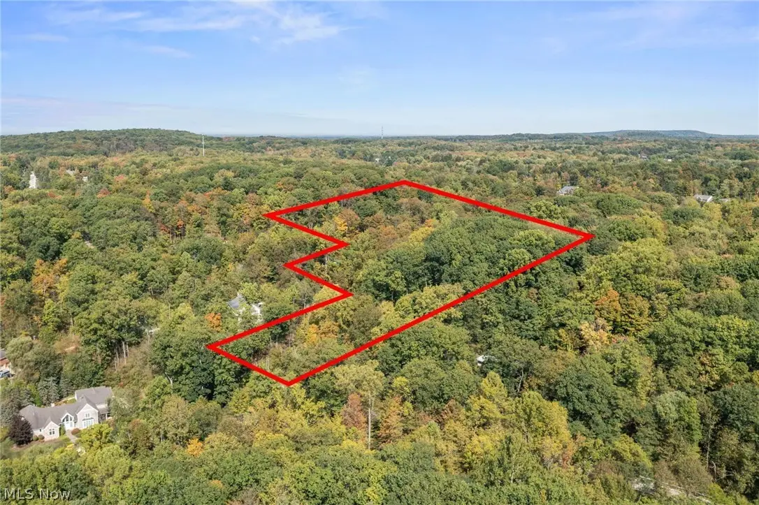 10899 Tibbetts Road, Kirtland, OH 44094 - #1