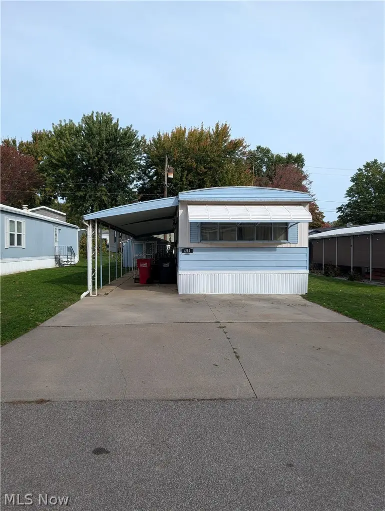454 Westwoods, Amherst, OH 44001 - #1