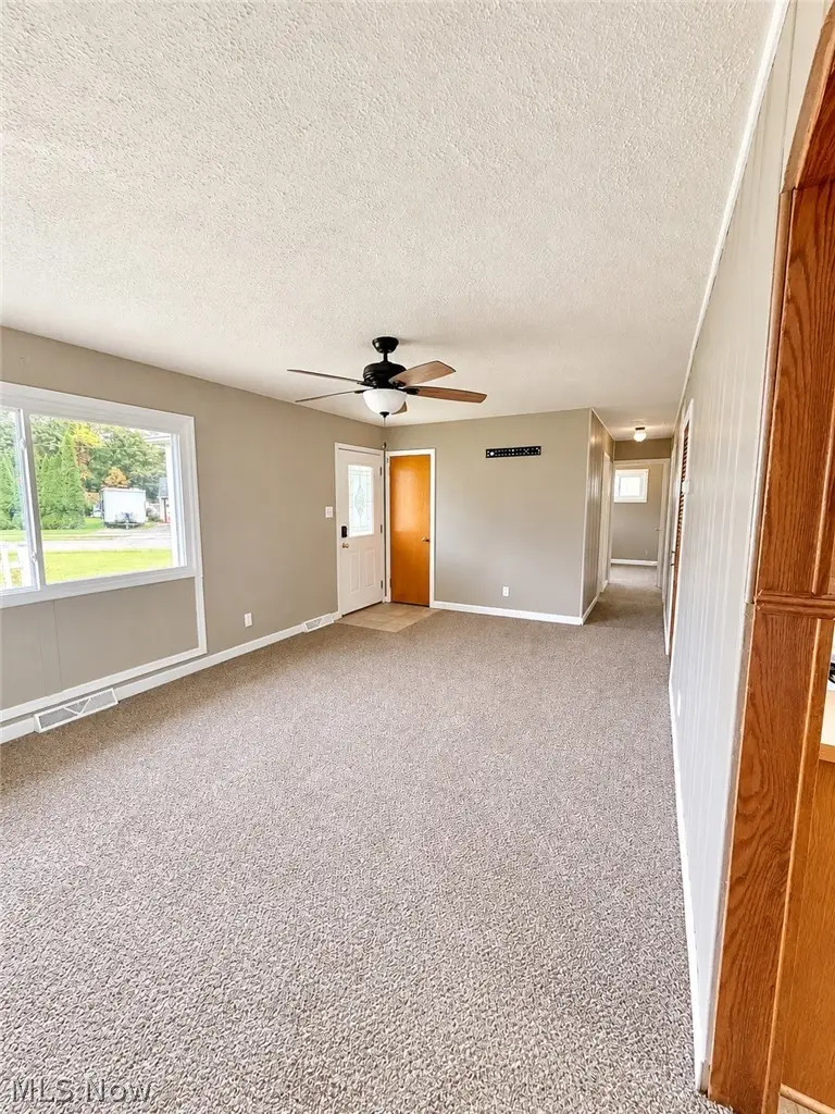 3501 Champlain Avenue, Youngstown, OH 44502 - #2
