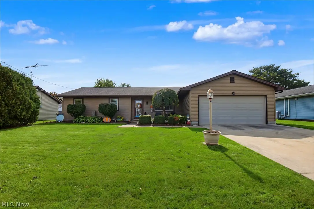 5589 London Drive, Austintown, OH 44515 - #1