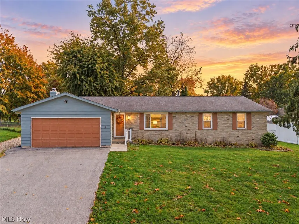 8508 Kellydale Nw Street, Massillon, OH 44646 - #1