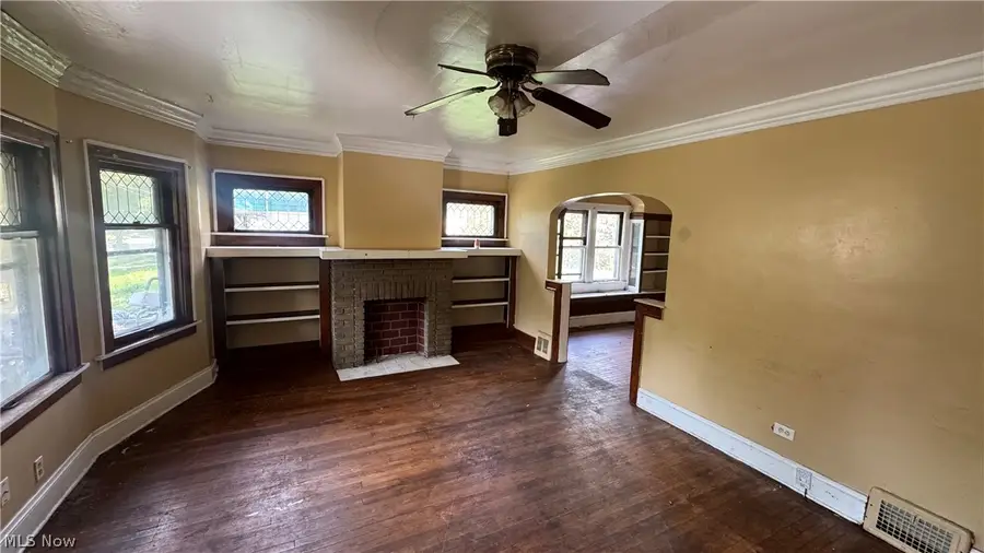 16003 Huntmere Avenue, Cleveland, OH 44110 - #2