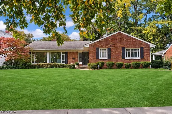 246 Elmdale Avenue, Akron, OH 44313