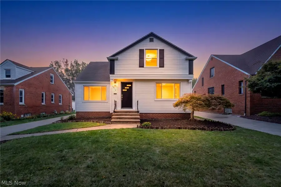 3813 Forestwood Drive, Parma, OH 44134 - #2
