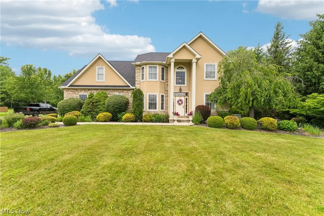 8874 Sharp Road, Olmsted, OH 44138 - #1