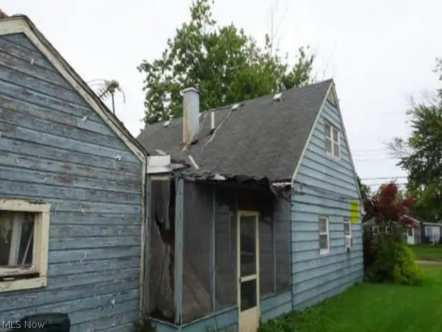 3302 Grant Street, Lorain, OH 44052 - #2