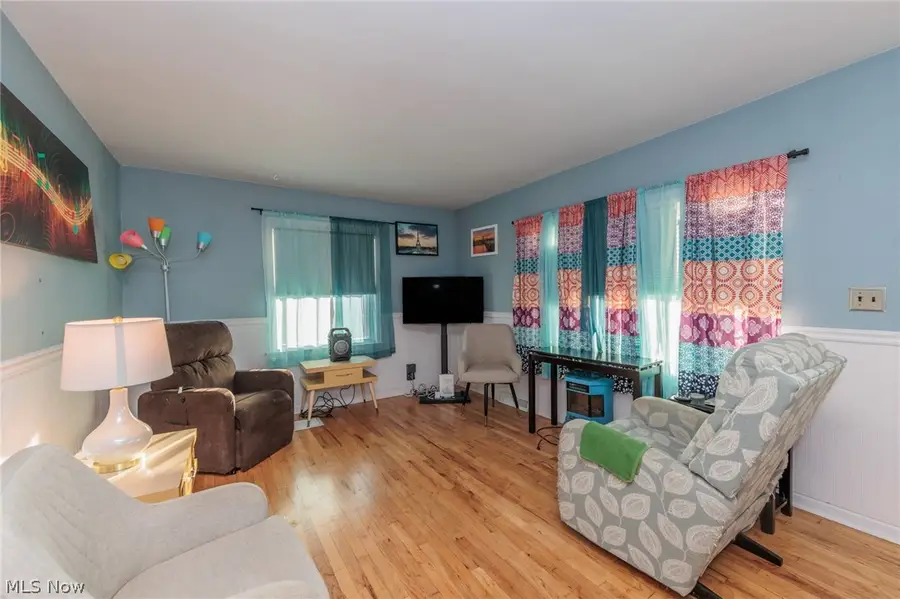 2449 E 38th Street, Lorain, OH 44055 - #3