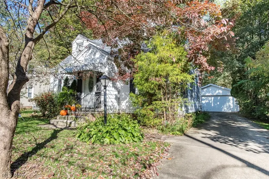 1425 Westvale Avenue, Akron, OH 44313 - #2