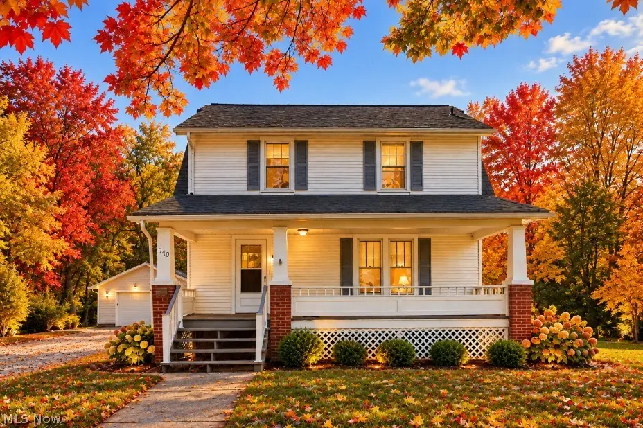 940 Falls Avenue, Cuyahoga Falls, OH 44221 - #1
