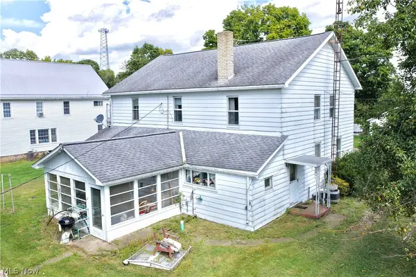 26965 County Road 1, Coshocton, OH 43812