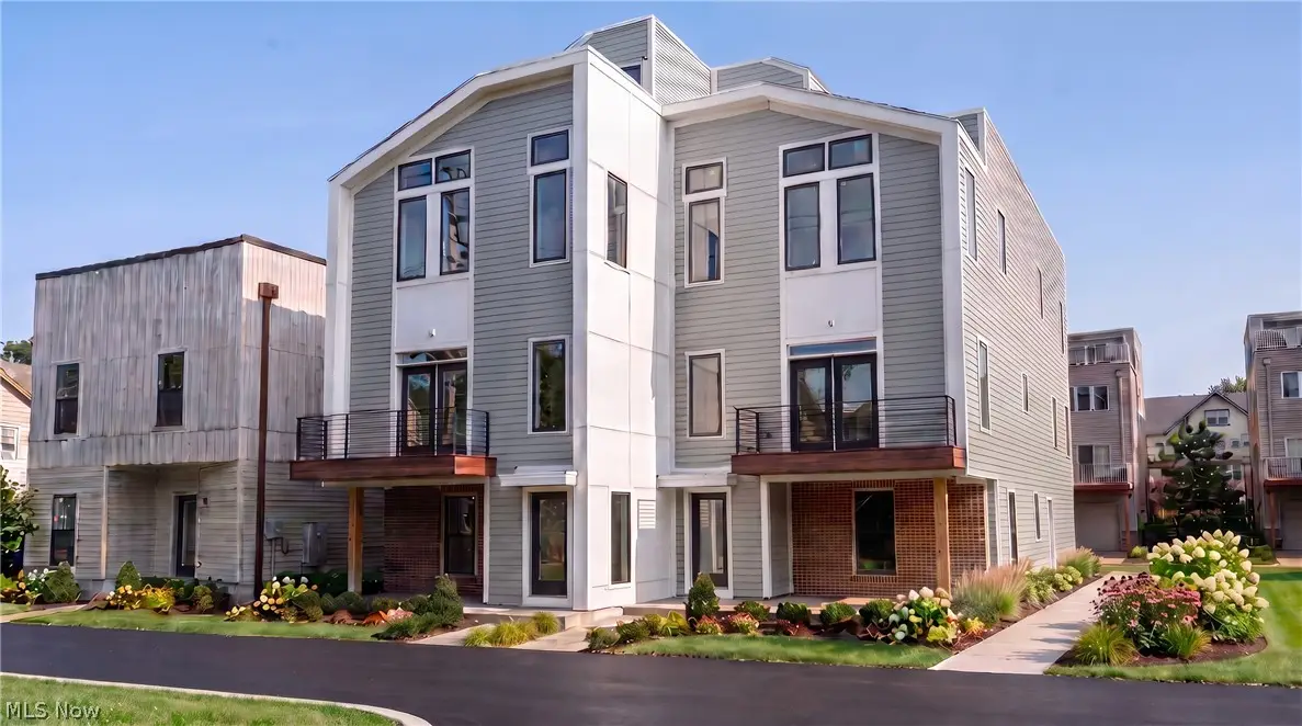 2277 W 6th Street, Cleveland, OH 44113 - #1