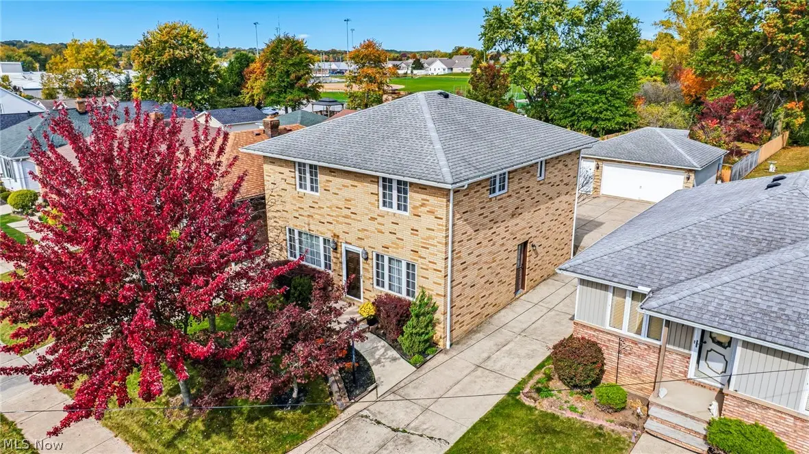 520 Orchardview Avenue, Seven Hills, OH 44113 - #1
