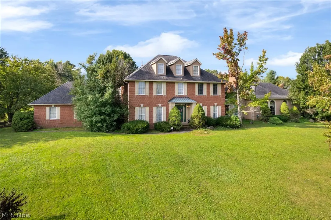 6705 Arlington Nw Avenue, Massillon, OH 44646 - #1