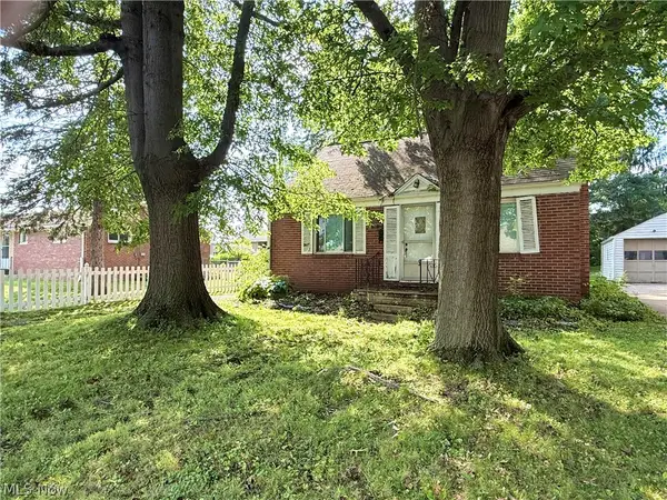515 Harding Sw Avenue, Massillon, OH 44646