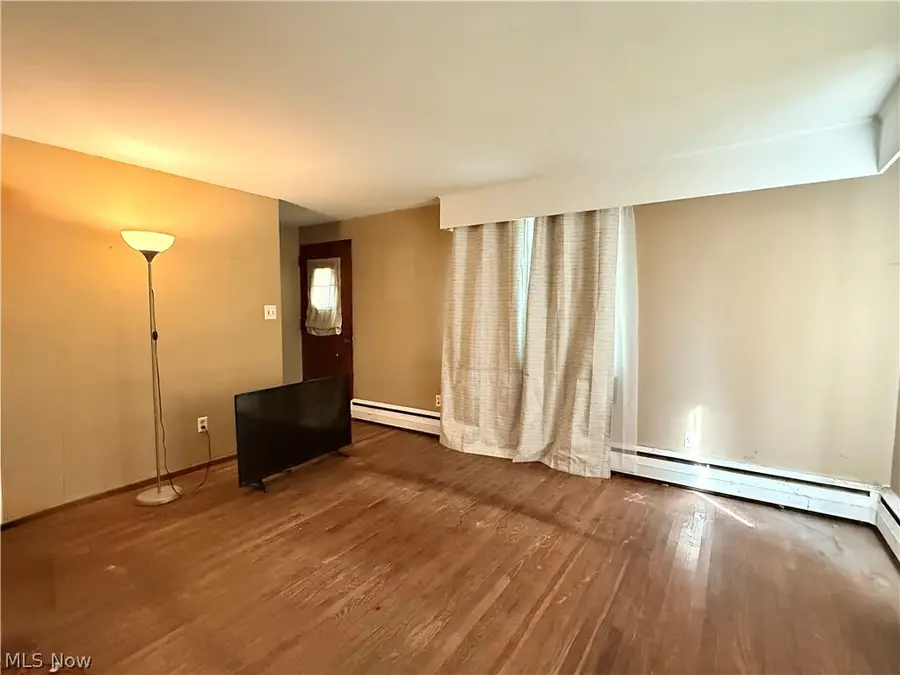 515 Harding Sw Avenue, Massillon, OH 44646 - #2