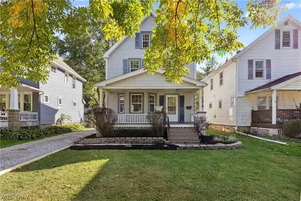 223 Stanford Avenue, Elyria, OH 44035