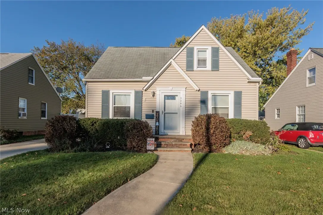 3206 W 138th Street, Cleveland, OH 44111 - #1