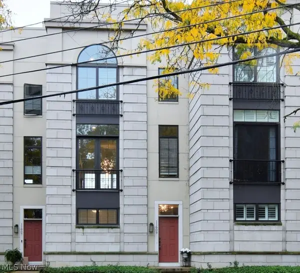 11609 Lake Avenue, Cleveland, OH 44102