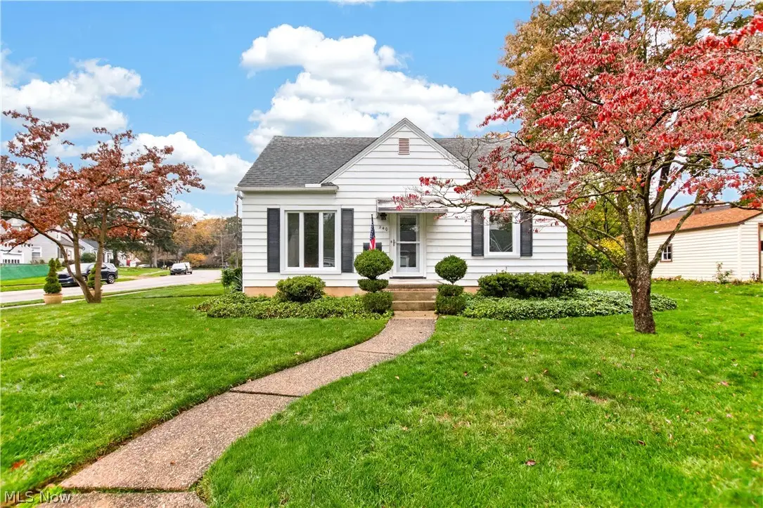 240 Idlewild Street, Akron, OH 44313 - #1