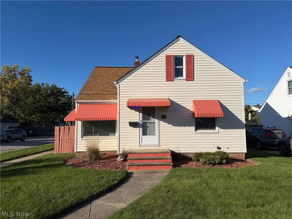 6608 Charles Avenue, Parma, OH 44129 - #1