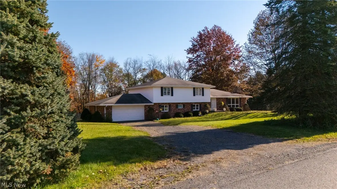 495 Gaston Road, Weirton, WV 26062 - #1