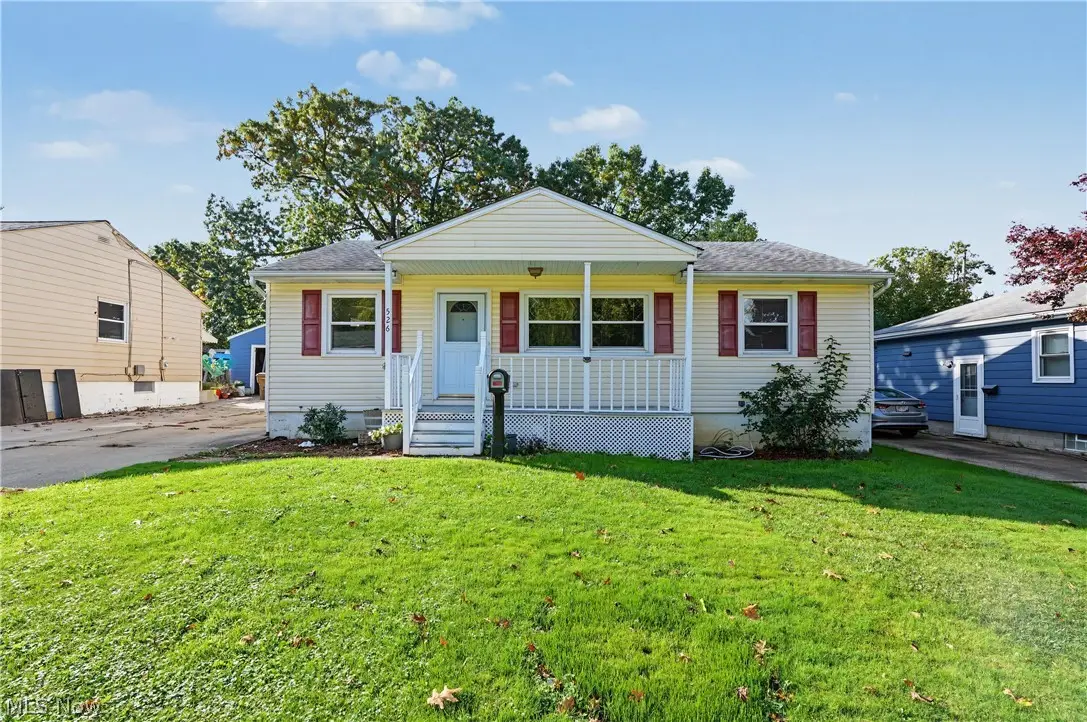 526 Meadow Lane, Cuyahoga Falls, OH 44221 - #1