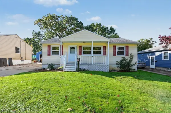 526 Meadow Lane, Cuyahoga Falls, OH 44221