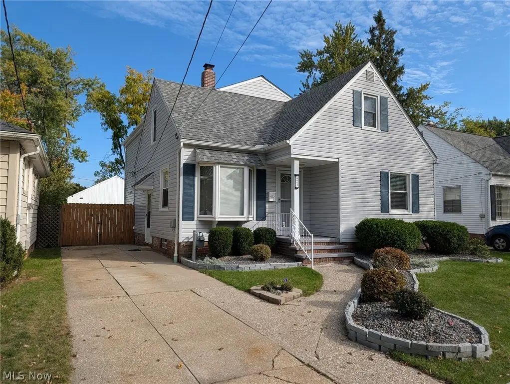 6643 Orchard Boulevard, Parma Heights, OH 44130 - #1