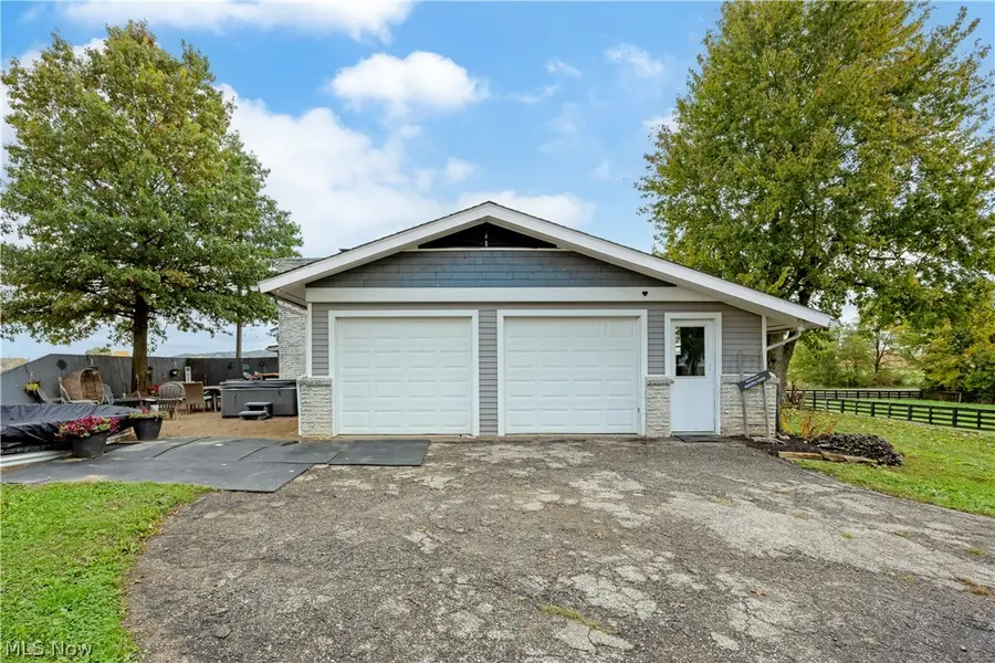 1422 Township Road 593, Ashland, OH 44805 - #3
