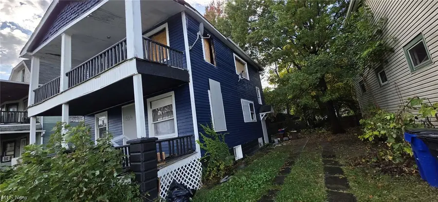 13614 Benwood Avenue, Cleveland, OH 44105 - #2