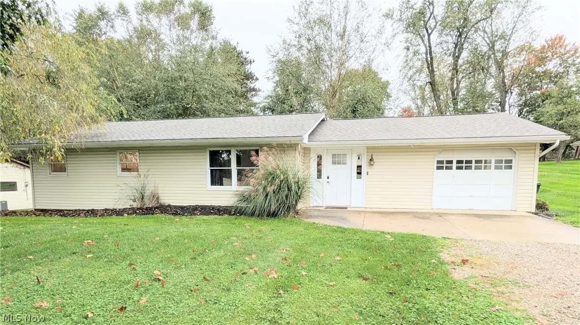 270 E Highland Drive, Zanesville, OH 43701 - #1
