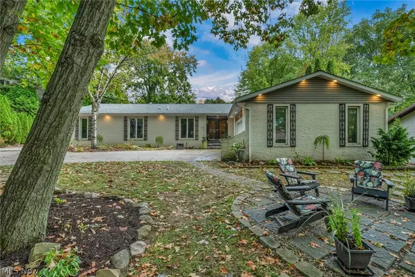 513 Somerset Road, Akron, OH 44313
