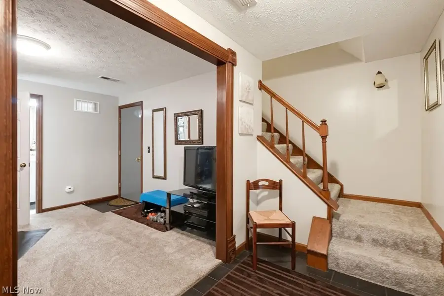 14504 Cross Creek Lane, North Royalton, OH 44133 - #3